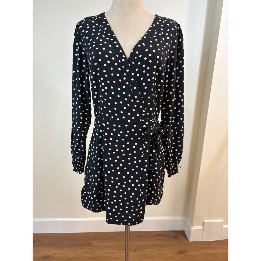 Abercrombie Romper Size M Black Polka Dot Faux Wrap Long Sleeve Preppy Coastal